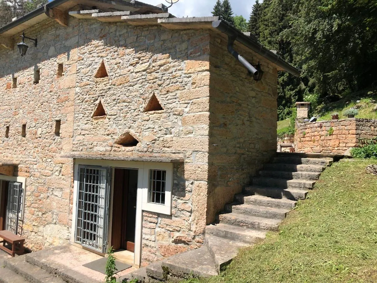 Le Poiane Villa Bosco Chiesanuova 0*,  Italy
